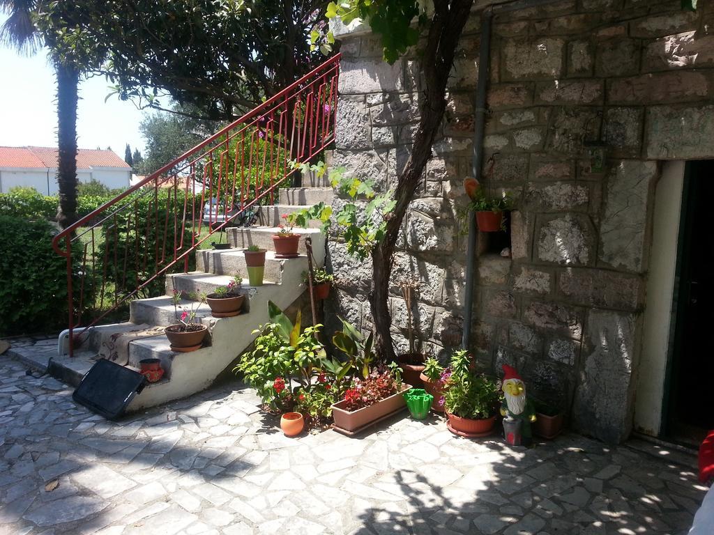Stone House In Buljarica Villa Petrovac Room photo