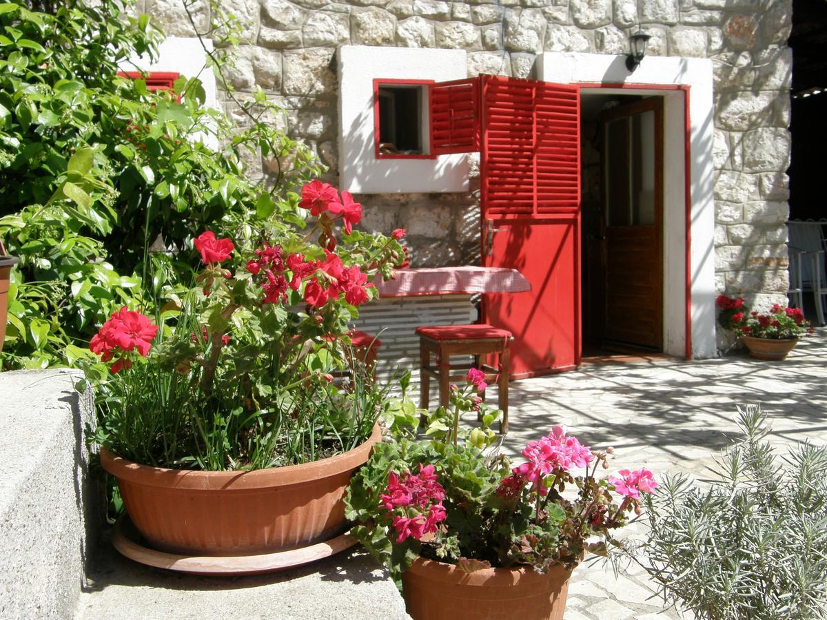 Stone House In Buljarica Villa Petrovac Exterior photo