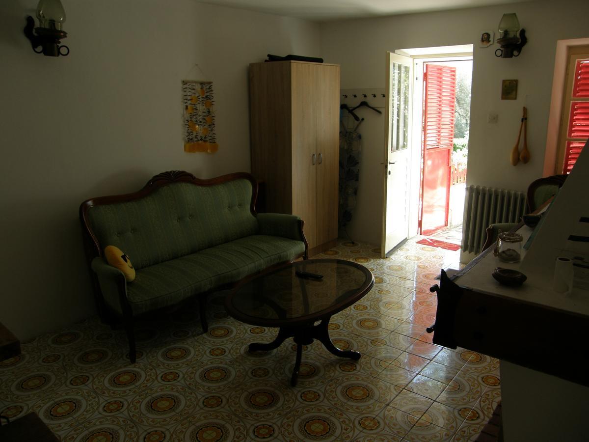 Stone House In Buljarica Villa Petrovac Exterior photo
